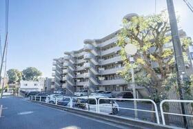 メゾン浦和ＩＩＩ