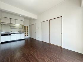 鶴見日光ハイツ