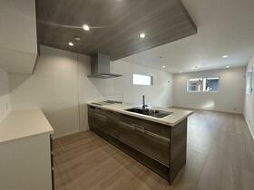 兵庫県尼崎市大西町３丁目