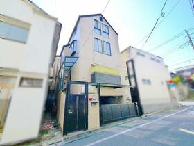 東京都文京区千駄木３丁目