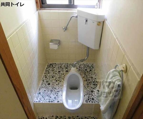 画像7:和式トイレ