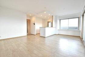 ヴェルディ・ザ・ガーデン芳泉イースト