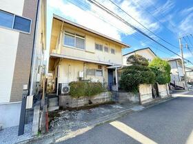 埼玉県所沢市中新井３丁目