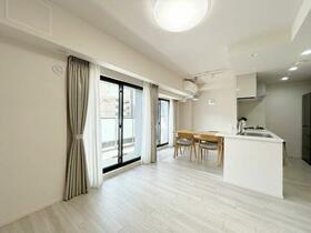 ユニハイムエクシア宝塚駅前