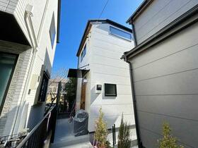 東京都府中市若松町３丁目