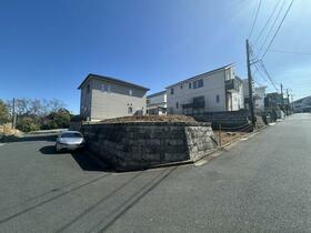 神奈川県横須賀市湘南鷹取１丁目