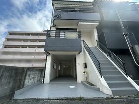 兵庫県尼崎市東園田町８丁目