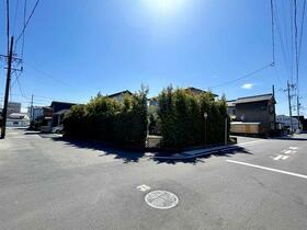 愛知県岡崎市六名２丁目