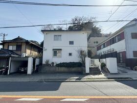 神奈川県鎌倉市佐助1丁目