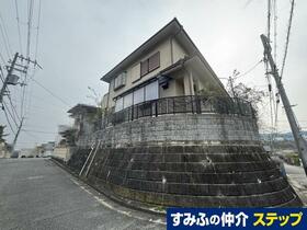 兵庫県川西市萩原台西２丁目