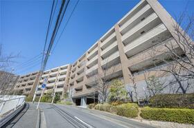 グランディスタ青葉台