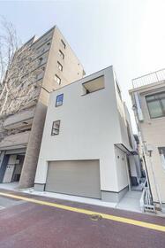 福岡県福岡市中央区大手門３丁目