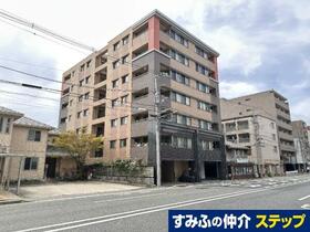 フェミネンス二条城北