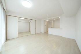 エスリード西宮甲陽園　ＩＩＩ番館ヒルズ