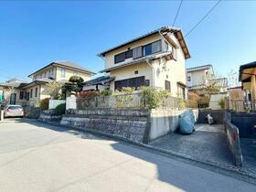 神奈川県横浜市栄区桂台東