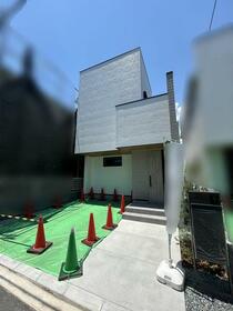 兵庫県西宮市浜甲子園１丁目