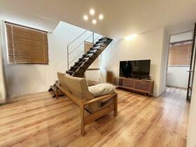 兵庫県西宮市門戸荘