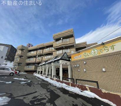北海道札幌市南区川沿一条２丁目（マンション）の賃貸物件の外観