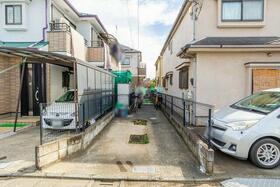 東京都三鷹市新川２丁目