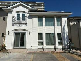 愛知県岡崎市上六名３丁目