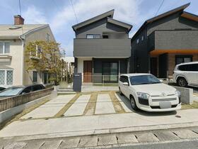 福岡県福岡市中央区小笹１丁目