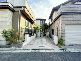 東京都練馬区小竹町２丁目