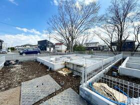 埼玉県所沢市上新井２丁目