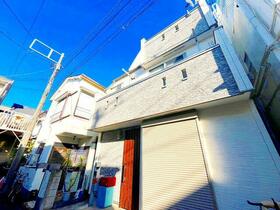 東京都新宿区北新宿３丁目