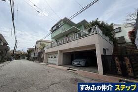 神奈川県横浜市金沢区富岡東１丁目