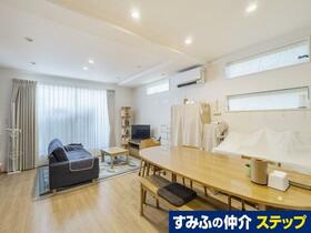 東京都足立区中央本町２丁目