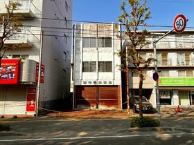 北海道札幌市白石区東札幌三条４丁目