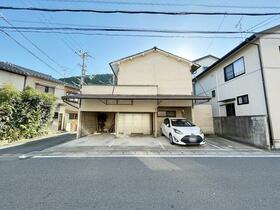 京都府京都市西京区嵐山上海道町