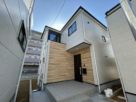 埼玉県さいたま市西区三橋５丁目