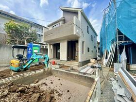 神奈川県横浜市青葉区鉄町