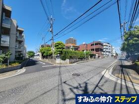 埼玉県吉川市保１丁目