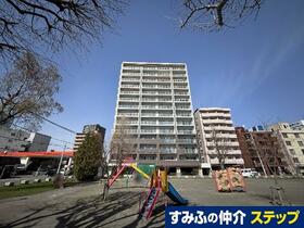 クリオ白石駅前