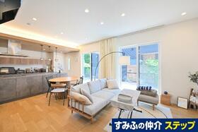 埼玉県越谷市東大沢４丁目