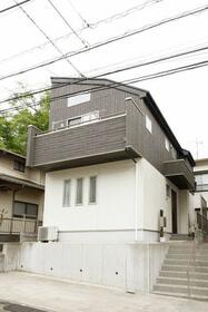 東京都多摩市連光寺３丁目