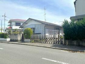 神奈川県横浜市青葉区つつじが丘