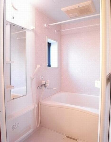 画像9:お風呂は浴室暖房乾燥機付きです。