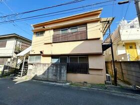 東京都世田谷区野沢１丁目