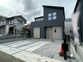 埼玉県所沢市中富南３丁目