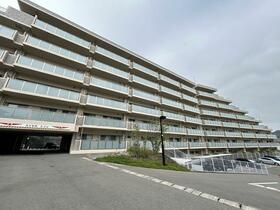 ベルヴィ香椎　六番館