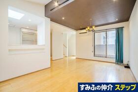 東京都世田谷区弦巻２丁目