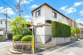 東京都世田谷区玉川田園調布1丁目