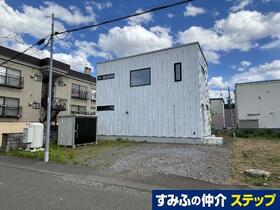 北海道札幌市白石区菊水元町八条２丁目