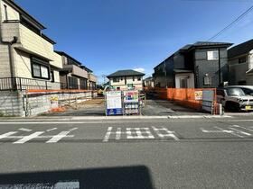 埼玉県さいたま市緑区宮本１丁目