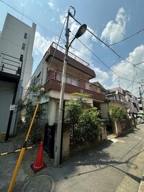 東京都新宿区西早稲田３丁目