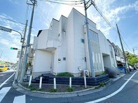 東京都板橋区三園２丁目