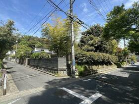 神奈川県鎌倉市扇ガ谷１丁目